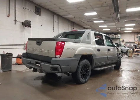 2005 Chevrolet Avalanche 1500 Ls из США, поврежденный, VIN 3GNEK12Z15G171514